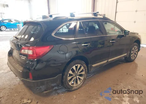 2017 Subaru Outback 2.5I Touring из США, поврежденный, VIN 4S4BSATC8H3316587